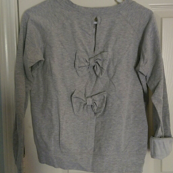 Cute casual UO Throw over