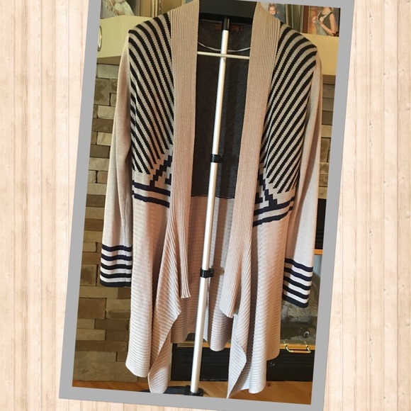 Belldini Sweaters - Belldini Aztec Print Duster
