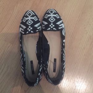 Black and white flats