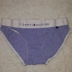 NWOT Tommy Hilfiger band underwear
