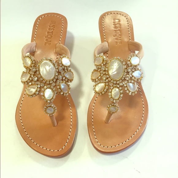 Wedge stone sandals