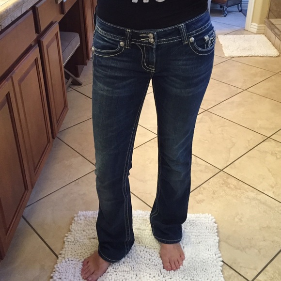 EUC Miss Me Bootcut Jeans, Size 28