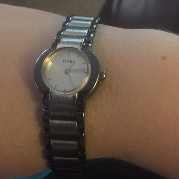 Timex watch - Picture 1 of 2