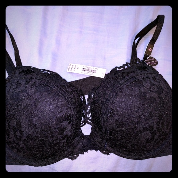 34C Black Bombshell (Adds two cup sizes)