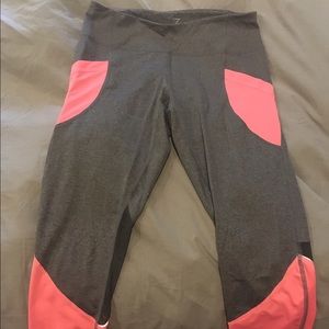 Zella workout capris size M