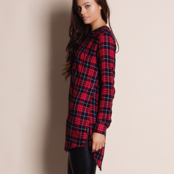 Lace Up Plaid Tunic Top - Picture 2 of 3
