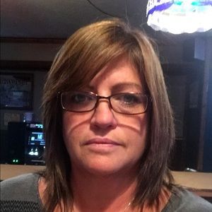 Meet your Posher, Laurie