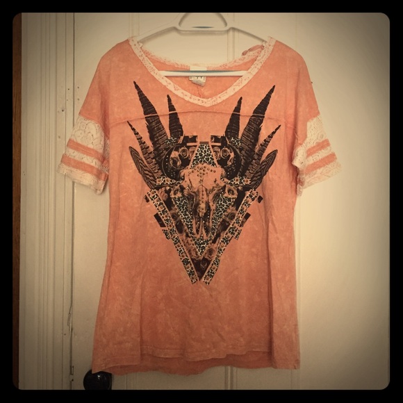 'Daytrip' Desert Bull Skull T-Shirt