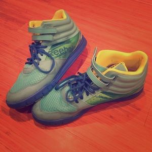 Reebok dance sneakers