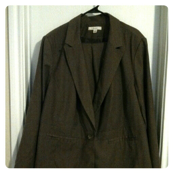 2 pc. Pant suit