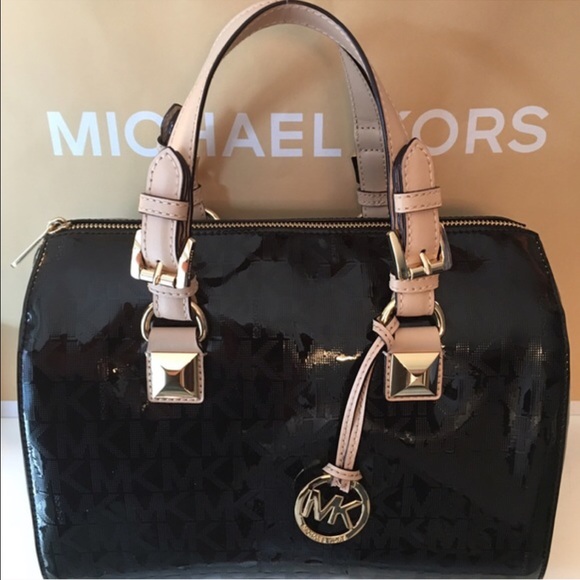 Michael Kors Handbags - MICHAEL KORS NEW HANDLE/SHOULDER BAG 100% AUTH