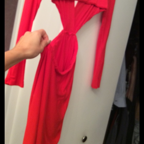 Red sexy open dress - Picture 2 of 2