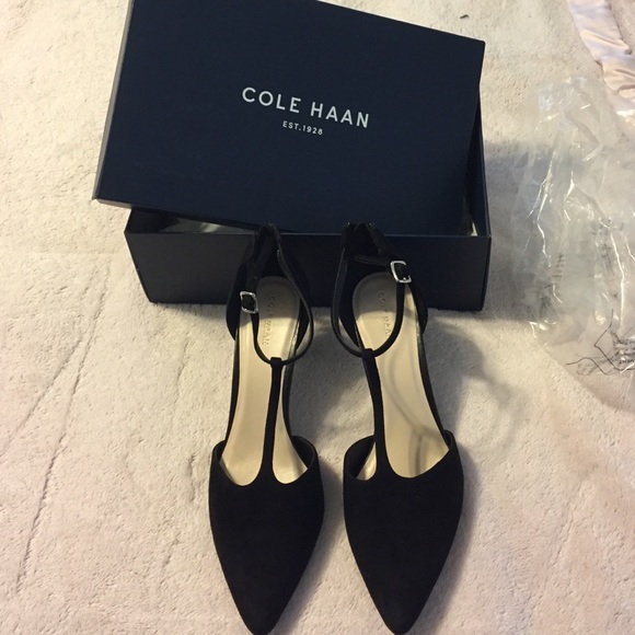 Cole haan t strap suede shoes