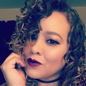 Meet your Posher, Alba