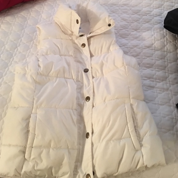 White puffer vest