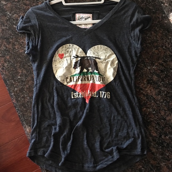 Call love tshirt