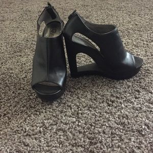 Carlos Santana wedges