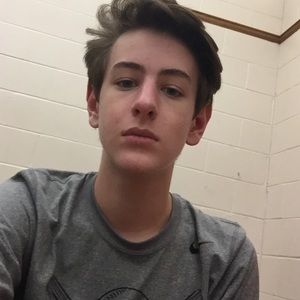 Meet your Posher, Dom