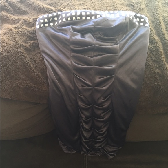 Greyish/purplish strapless dress