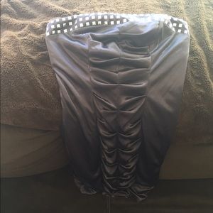 Greyish/purplish strapless dress