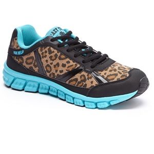 crazy train elite shoes