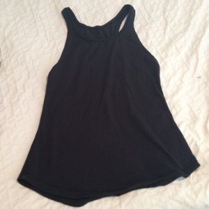 Lululemon tank size 6