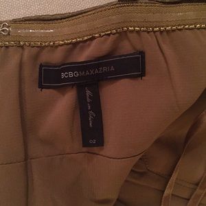 BCBGMaxAzria Dresses - Green BCBG MaxAzaria dress. BCBGMaxAzria Dresses - Green BCBG MaxAzaria dress.