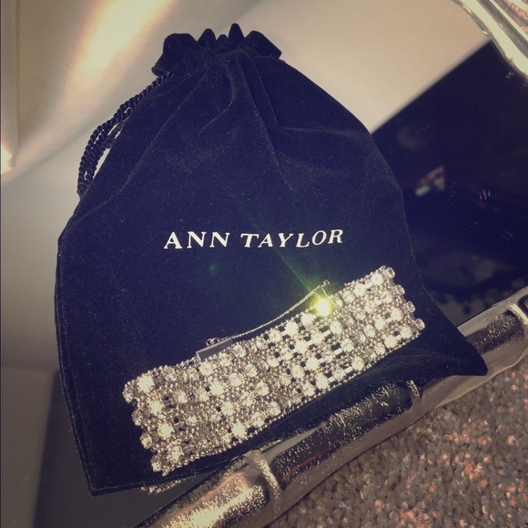 Ann Taylor bracelet. Excellent condition