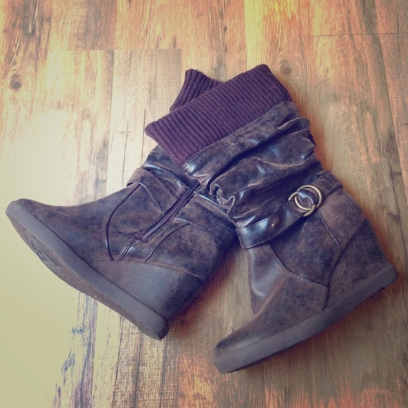 Roxy Presley Boot
