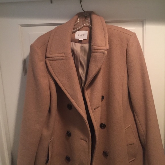 Ann Taylor loft camel coat ❗️REDUCED❗️