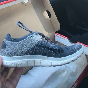 Nike free 4.0 flyknit