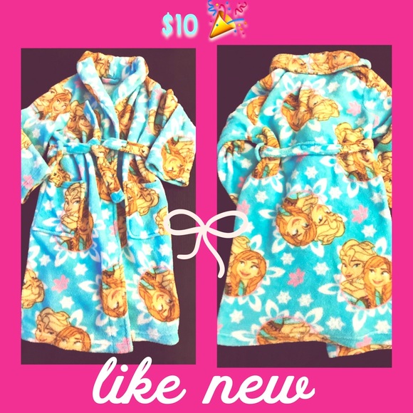 🎀like new ❄️frozen robe ☀️size 4T
