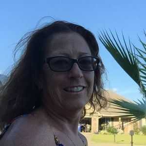 Meet your Posher, Yvette