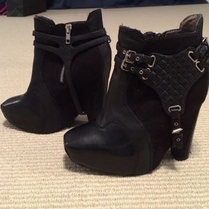 Sam Edelman Zoe black ankle boots 7