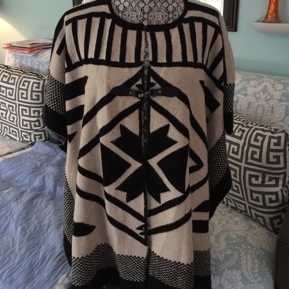 Nice BCBG MAXAZRIA Sweater
