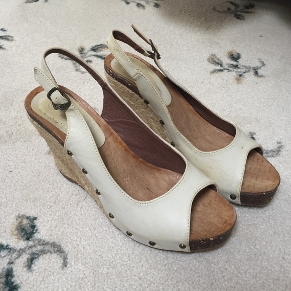 Leather wedges