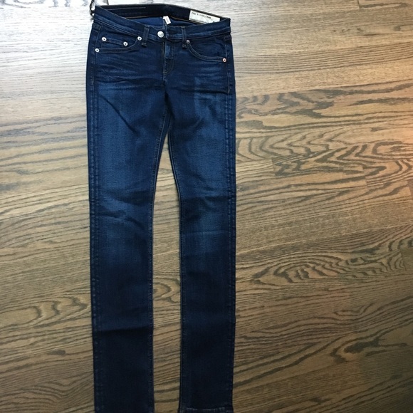 Rag and bone skinny. NWT. Sz 26