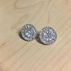 Fake diamond fancy earrings