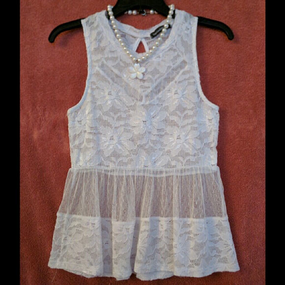 You Are Not Alone Tops - Top & Pearl Necklace Combo!!!