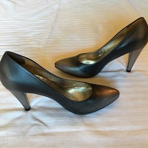 Gianni Bini Metallic Ombré Heels