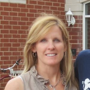 Meet your Posher, Cynthia