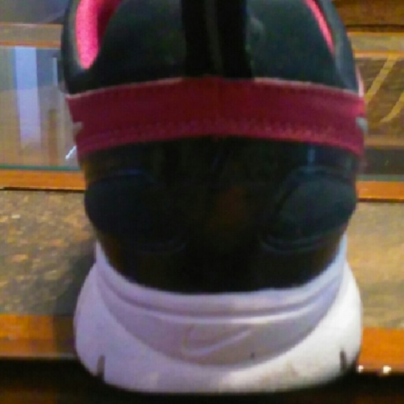 NIKE IN TRAINING IN SEASON TR2 - Picture 2 of 4