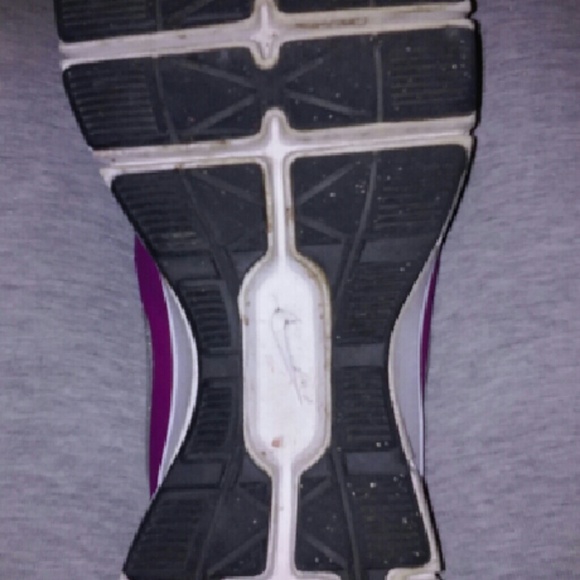 NIKE IN TRAINING IN SEASON TR2 - Picture 4 of 4