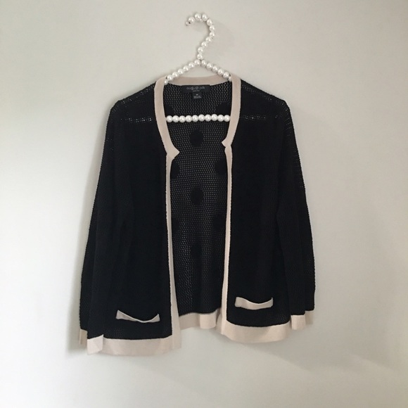 august silk Sweaters - August Silk Black Dot Cardigan Size MP