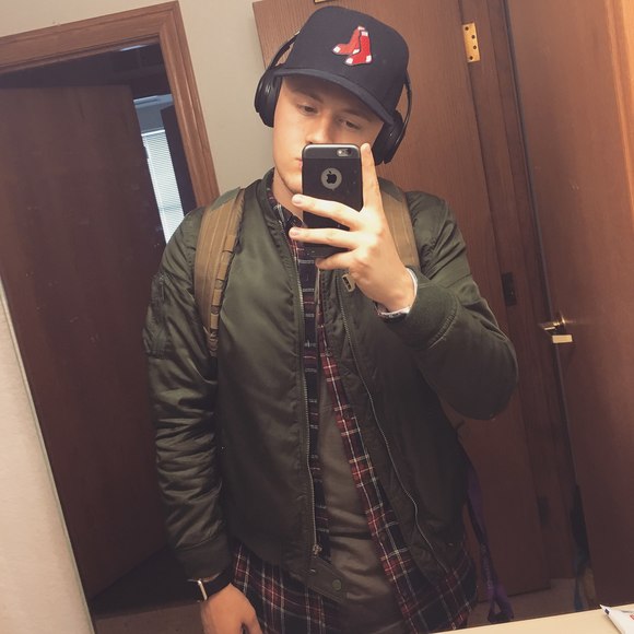 Meet your Posher, Jonah - Picture 1 of 1