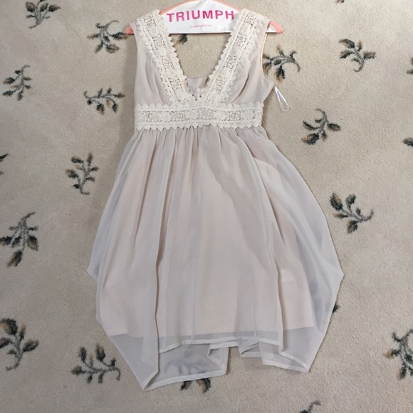 Chiffon/lace mini dress