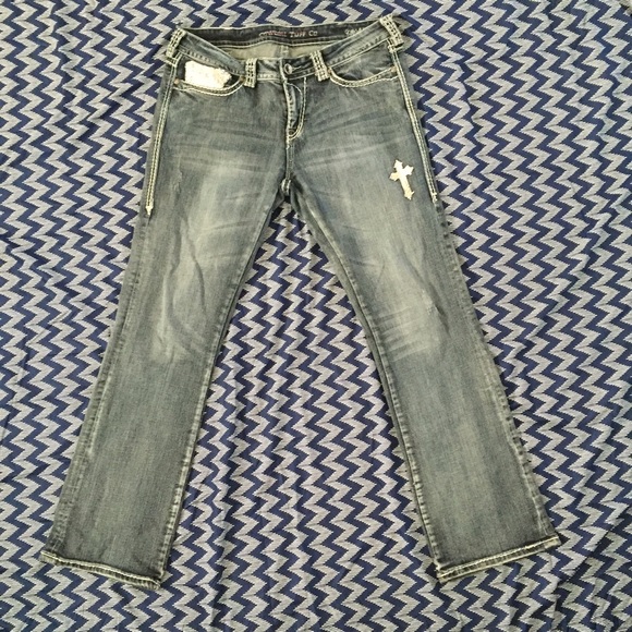 Cowgirl tuff jeans cross bling