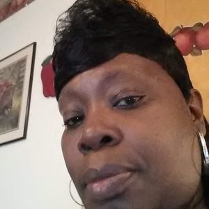 Meet your Posher, Delores