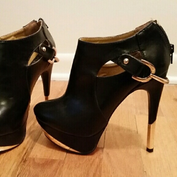 just fab booties NEW