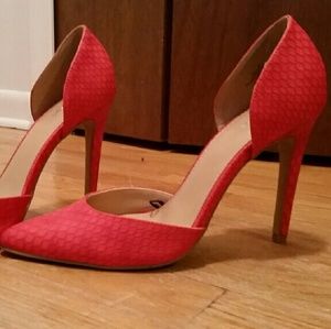 express heels NWOT